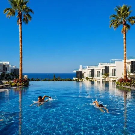 Appartement With Sea View And Facilities